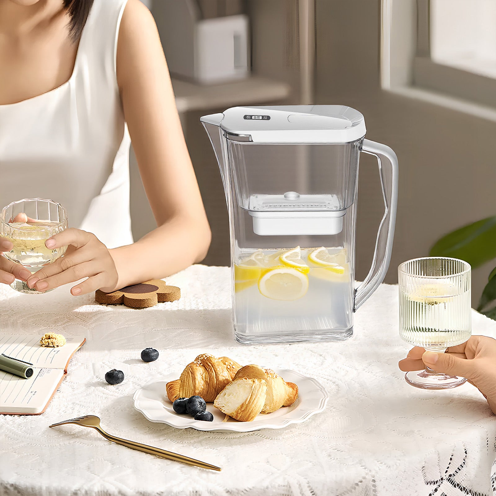 Homelody Wasserfilter Wasserfilterkanne 2,5 L mit LED-Countdown-Anzeige