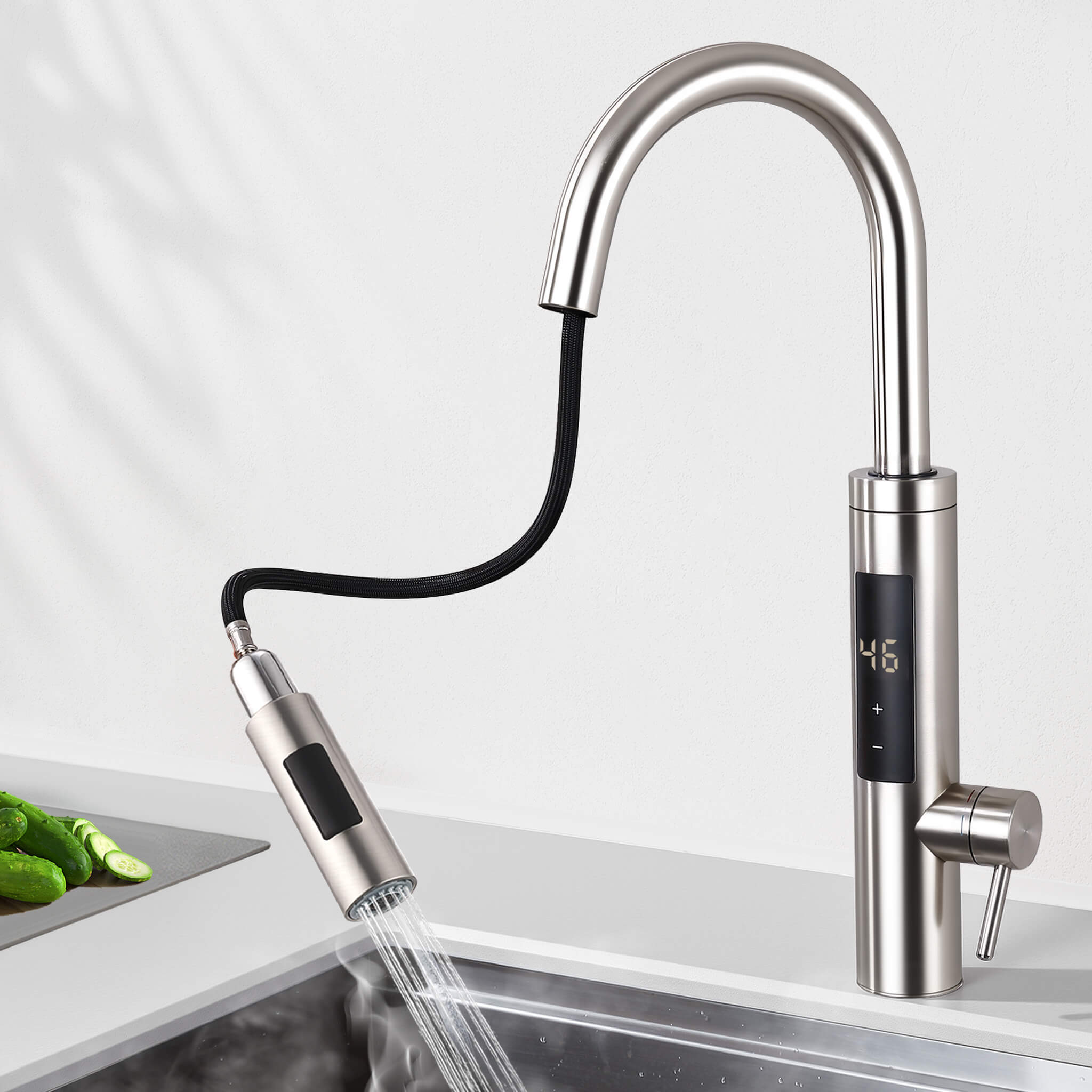 HOMELODY Elektrischer Wasserhahn mit Durchlauferhitzer, Wasserhahn 360° drehbar